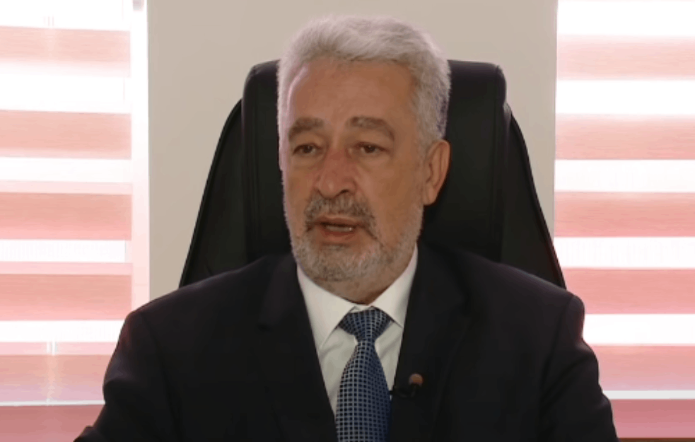 KRIVOKAPIĆ NE POVLAČI PRIZNANJE KOSOVA: 'Ako to uradimo PAŠĆE VLADA'


